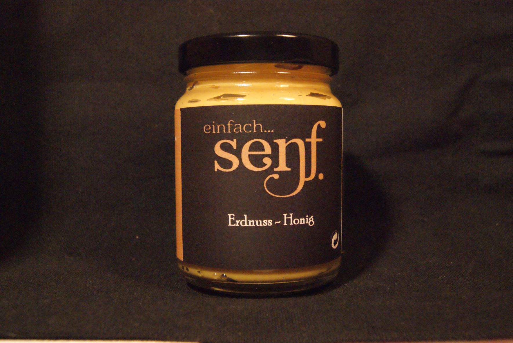 Erdnuss-Honig-Senf